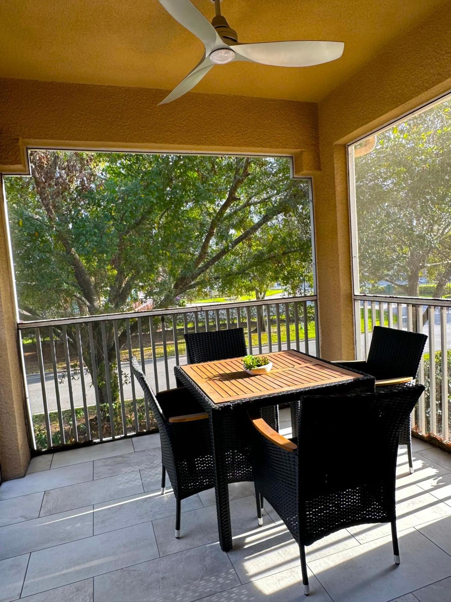 Albatross Condo In Pga Village, 2 Bedroom 1 Bath, A Side Carlton Exteriér fotografie