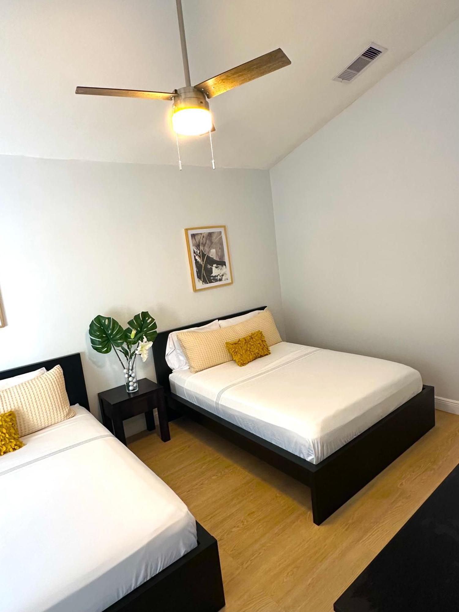 Albatross Condo In Pga Village, 2 Bedroom 1 Bath, A Side Carlton Exteriér fotografie